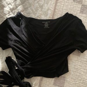 🌨️Indigo Luna Wrap Top in Black XXL